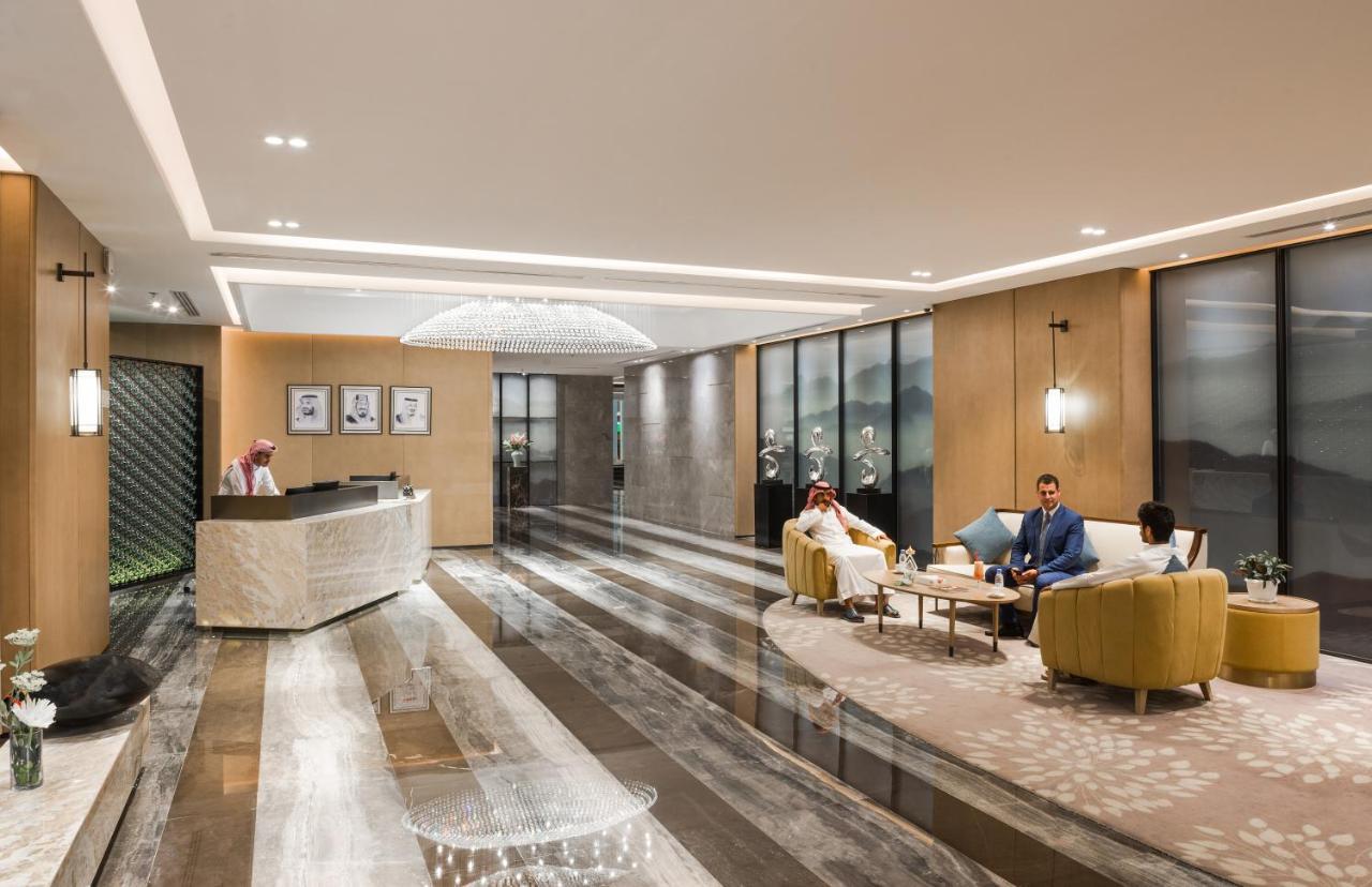 Aber Al Munsiyah Hotel Рияд Екстериор снимка